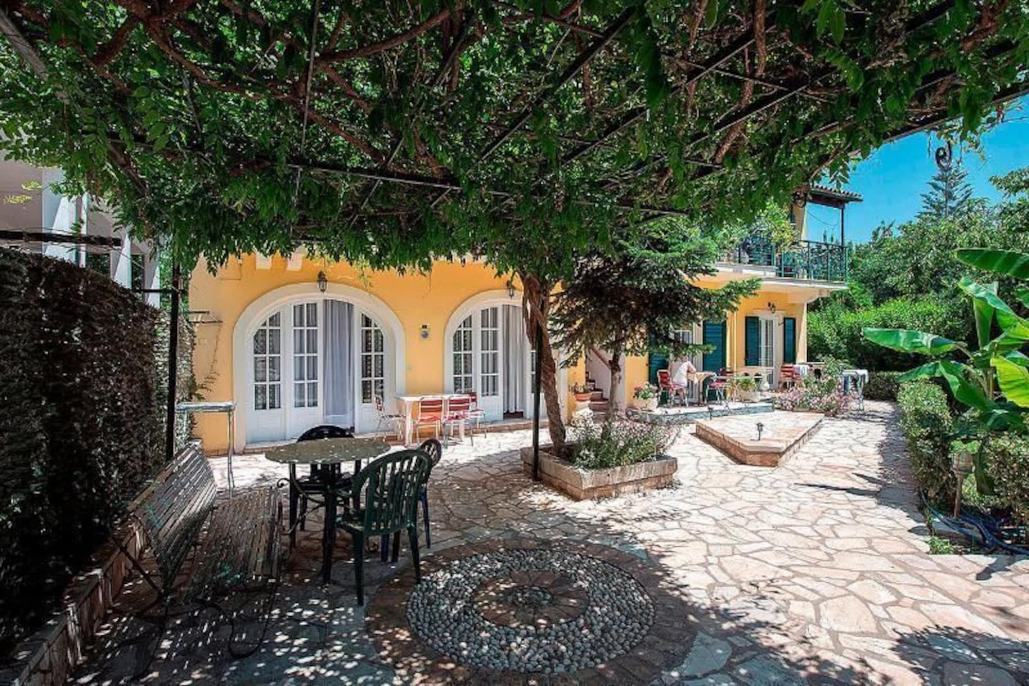 Andreas Pool Complex Apartment Kassiopi